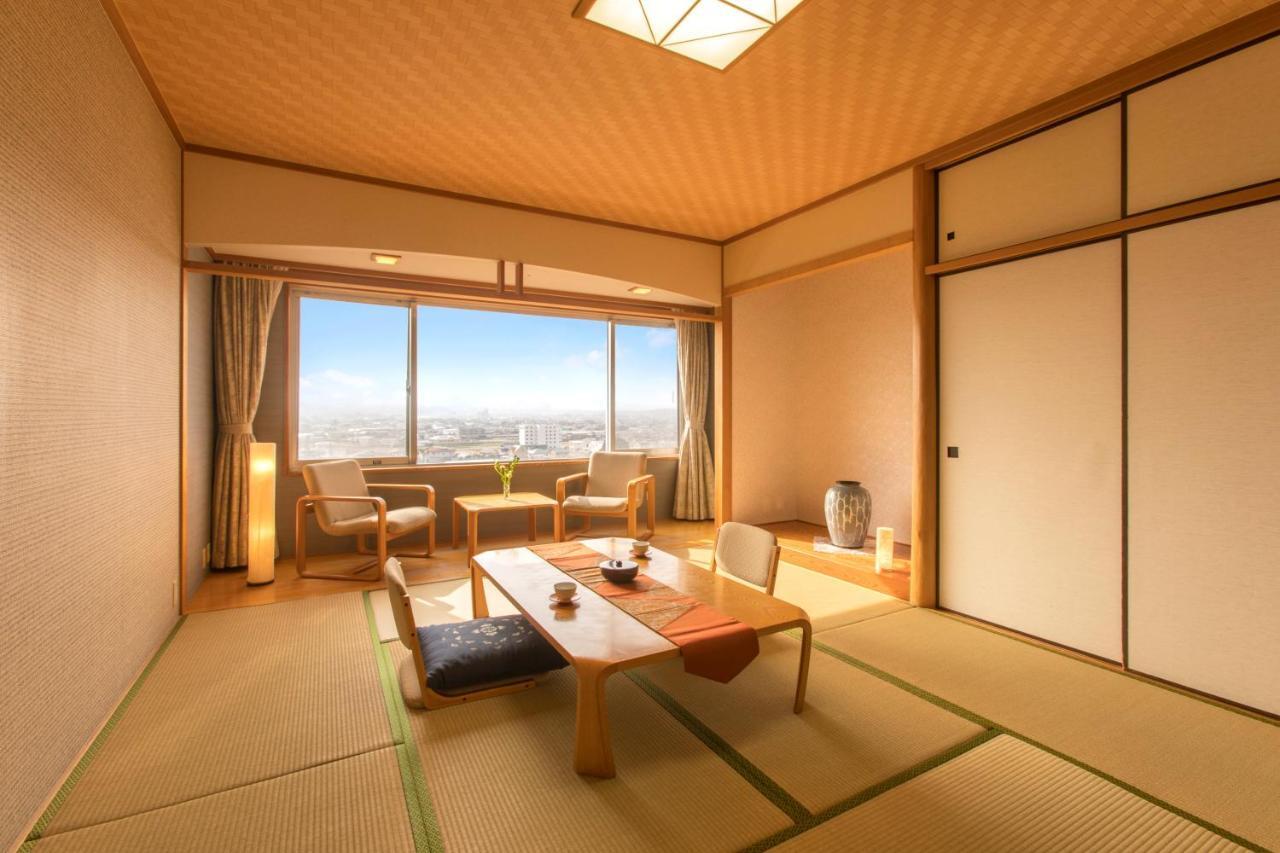Tresta Shirayama Hotel Takamatsu Eksteriør billede