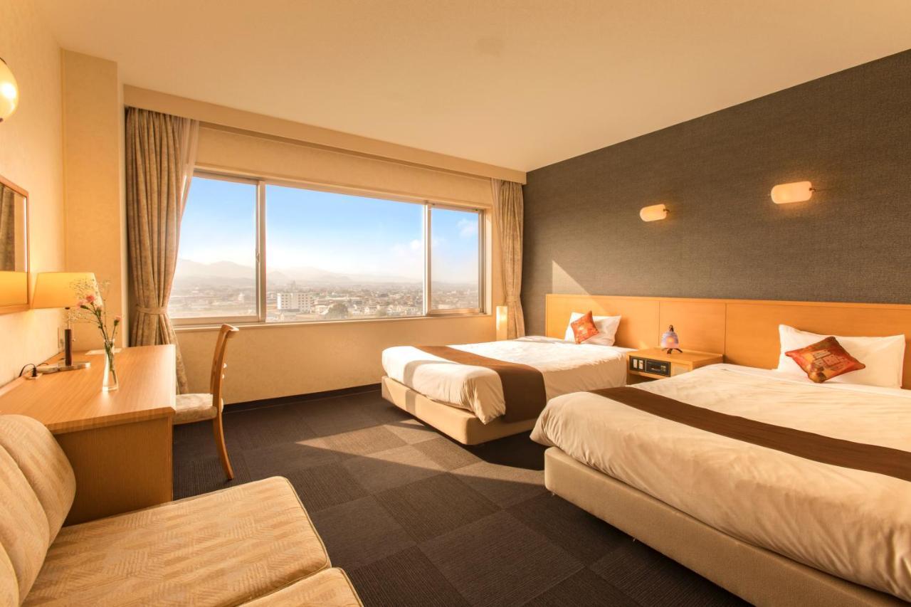 Tresta Shirayama Hotel Takamatsu Eksteriør billede